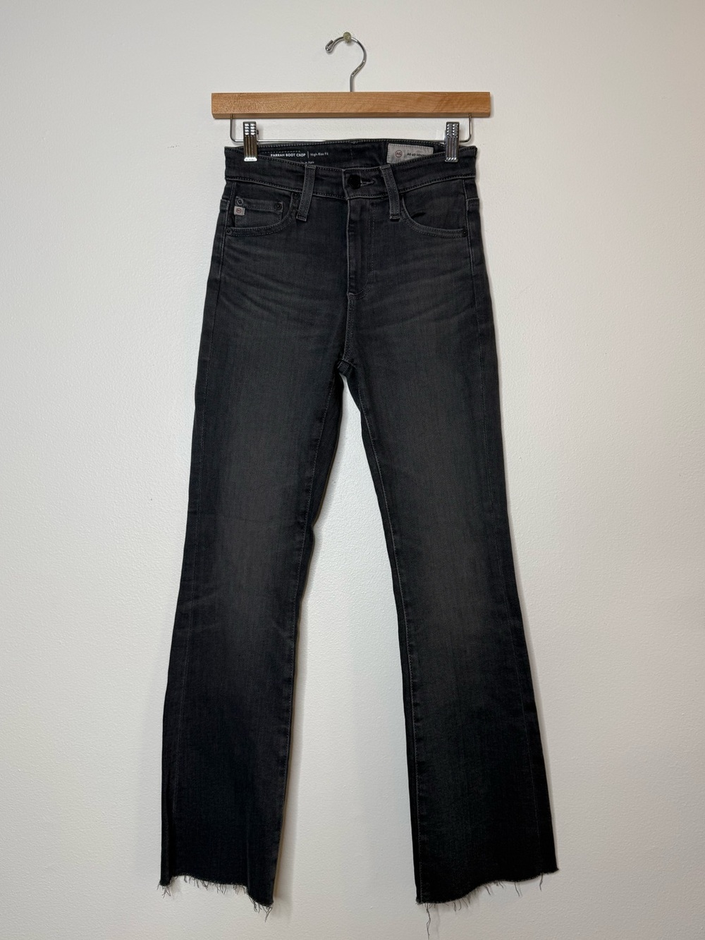 AG Farrah Boot Crop High Rise Fit in washed black stretch denim size 24
